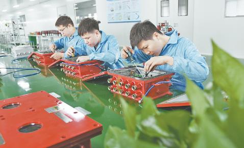 經濟廣角 新產品技術開發(fā)的創(chuàng)新驅動與市場影響