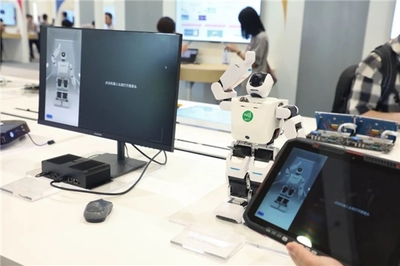 華為開發(fā)者大會2023 中軟國際攜手深開鴻加速推動開鴻智聯新產品、新場景、新突破